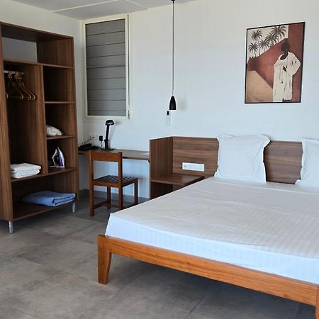 Hotel Des Roches Куру Экстерьер фото